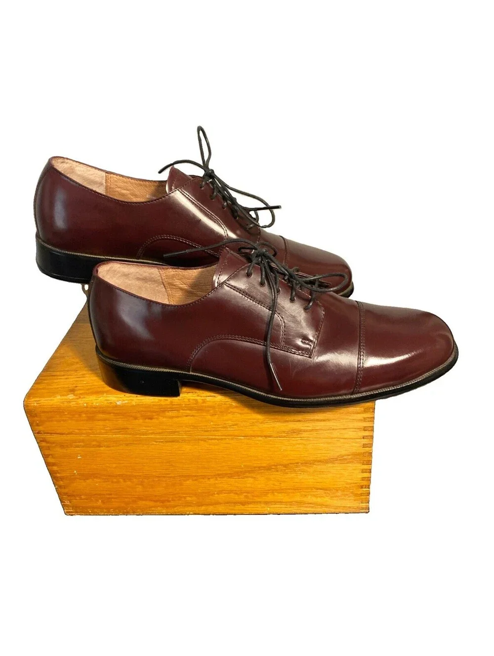 Bostonian 25039 First Flex Burgundy Leather Cap Toe Dress Shoe Men’s Size 8